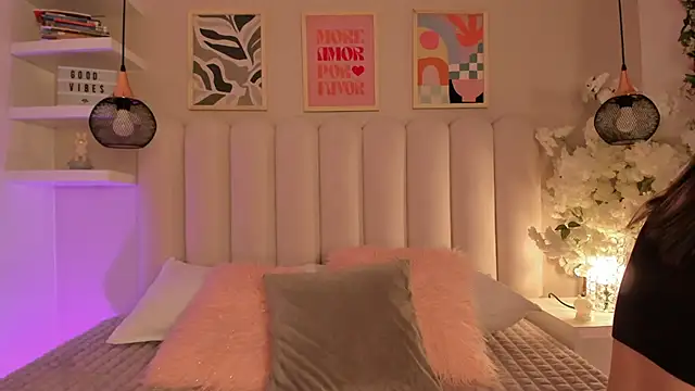 Snapshot of cute__cherry_ chatting on December 2025 08:26:01 PM cute cherry online show from December 2025 08:26:01 PM