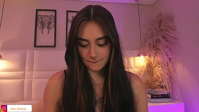Snapshot of cute__cherry_ chatting on May 2026 04:17:02 AM cute cherry online show from May 2026 04:17:02 AM