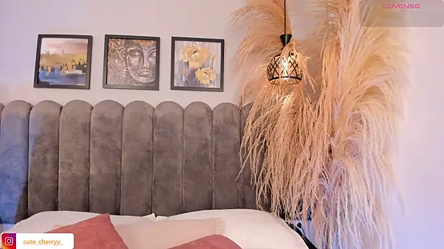 cute  cherry  online show from July 2026 08:29:01 PM