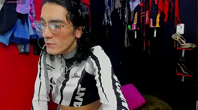 mal x online show from February 2025 01:47:02 AM