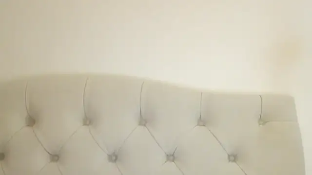 Mika Gold online show from September 2025 08:49:01 AM