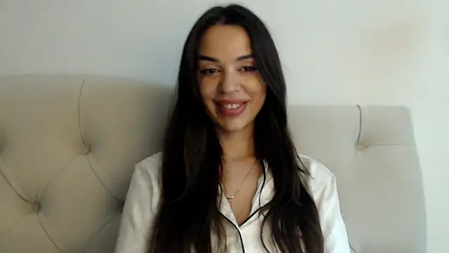 Mika Gold online show from October 2025 07:30:02 PM