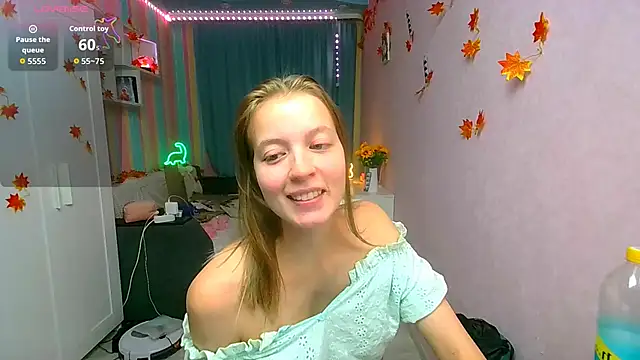   Aphrodita  wow   online show from October 2025 01:10:01 PM