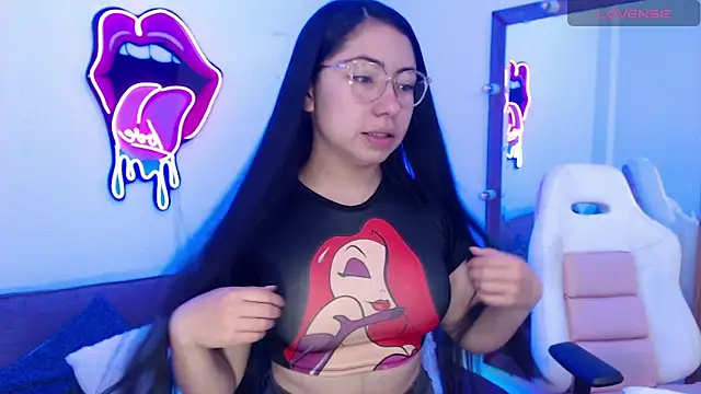 demyanderson  online show from April 2026 12:23:01 AM