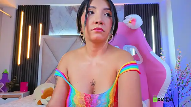 Happy tits online show from November 2025 12:30:01 PM