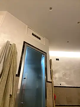 zjwsteve online show from November 2025 12:34:02 AM