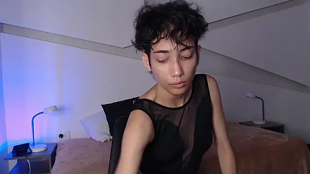 hot little bunny online show from March 2025 08:32:01 PM