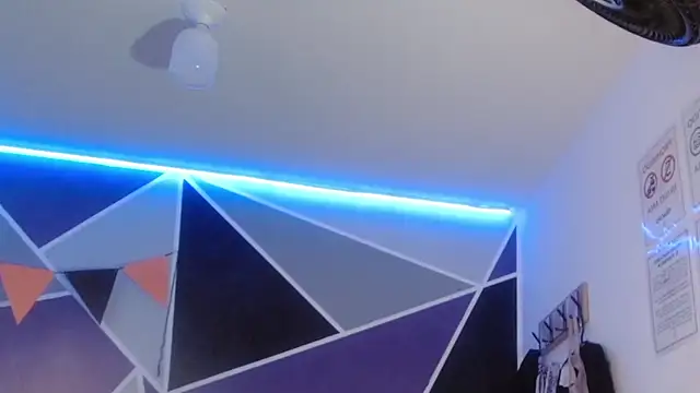 Snapshot of DaMikaela_ chatting on October 2025 06:50:02 PM DaMikaela online show from October 2025 06:50:02 PM