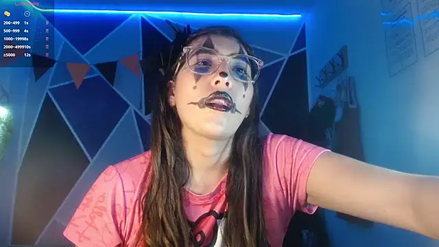 Snapshot of DaMikaela_ chatting on October 2025 07:15:02 PM DaMikaela online show from October 2025 07:15:02 PM