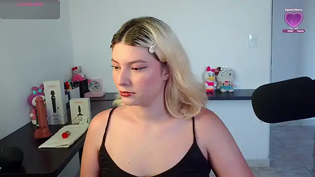 Ania jones online show from July 2026 10:52:01 PM