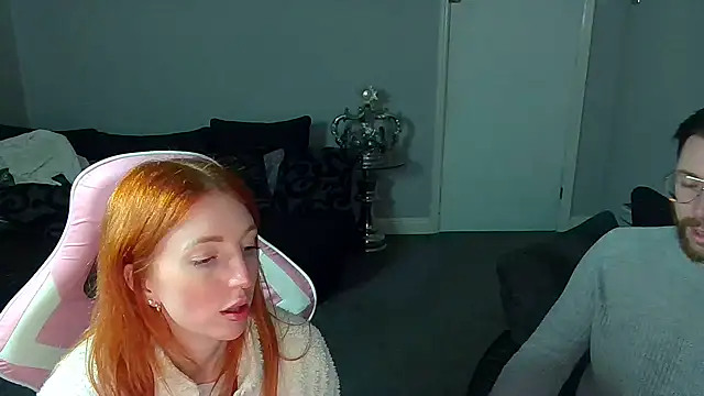 Snapshot of Red_firesquirt chatting on January 2025 09:51:02 PM Red firesquirt online show from January 2025 09:51:02 PM