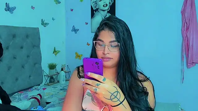 mabellfox online show from January 2025 10:45:02 PM