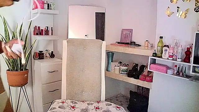 carmen14 online show from March 2025 04:21:02 AM