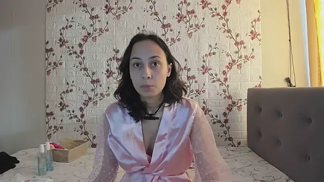 Alisagold90 online show from February 2025 12:39:01 PM