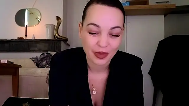 Snapshot of Lilie_romeo chatting on December 2024 02:55:01 PM Lilie romeo online show from December 2024 02:55:01 PM