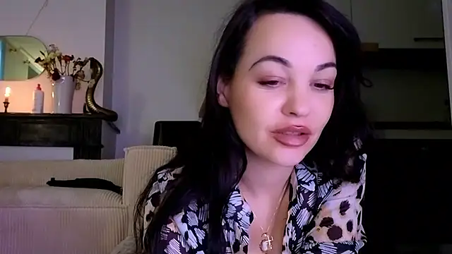 Snapshot of Lilie_romeo chatting on December 2024 04:05:02 PM Lilie romeo online show from December 2024 04:05:02 PM