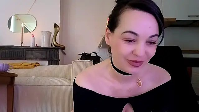 Snapshot of Lilie_romeo chatting on January 2025 11:40:02 AM Lilie romeo online show from January 2025 11:40:02 AM