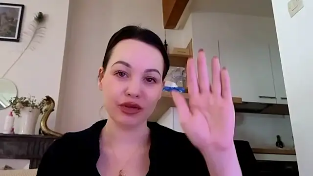 Snapshot of Lilie_romeo chatting on February 2025 03:09:02 PM Lilie romeo online show from February 2025 03:09:02 PM