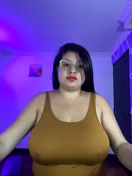 MiiaaJoness online show from November 2025 02:38:01 PM