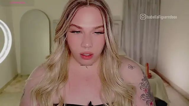 Snapshot of IsabellaFigueredo__ chatting on January 2025 11:12:02 AM IsabellaFigueredo online show from January 2025 11:12:02 AM