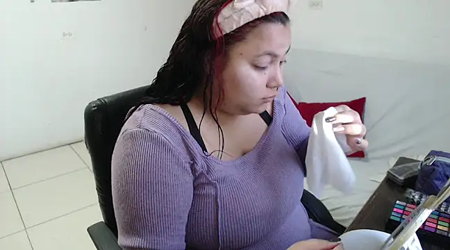 girl milk2 online show from March 2025 11:16:01 AM