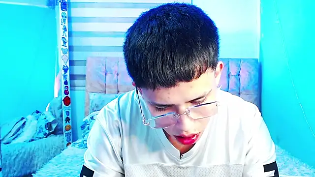  justinmoon2 online show from May 2026 07:03:01 AM