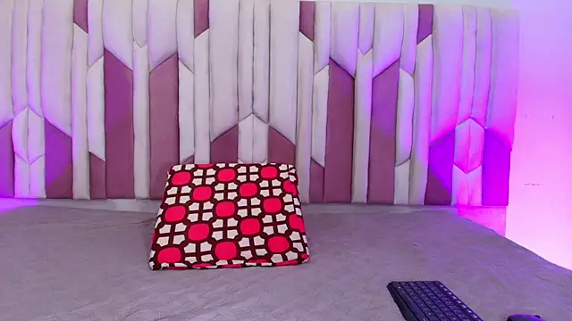 lucyy gray online show from October 2025 03:10:02 AM