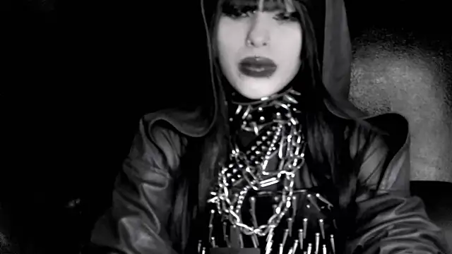 XXIOUX online show from April 2026 03:01:02 PM