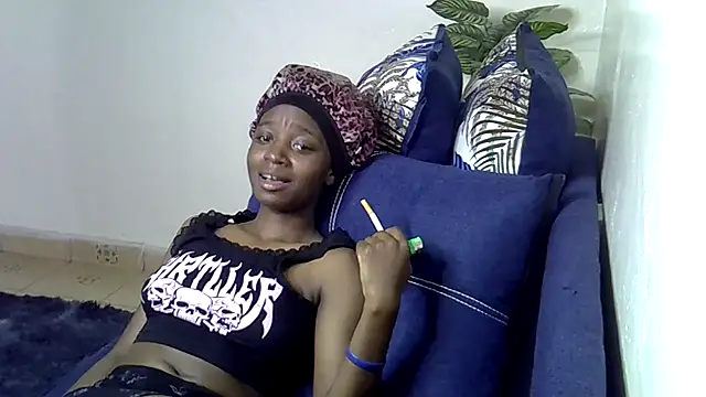 Enkarxx online show from November 2025 11:56:01 AM