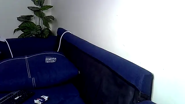 Enkarxx online show from November 2025 10:46:01 PM