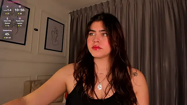 veronica185 online show from October 2025 03:24:02 AM