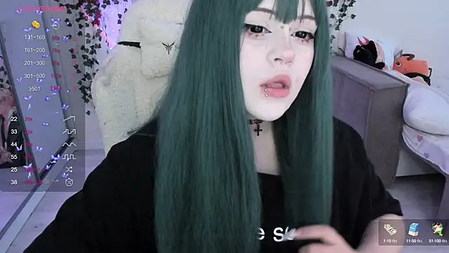 SelenaCute online show from September 2025 05:00:02 AM