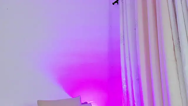 Snapshot of Abby__colins chatting on December 2024 02:10:02 PM Abby colins online show from December 2024 02:10:02 PM