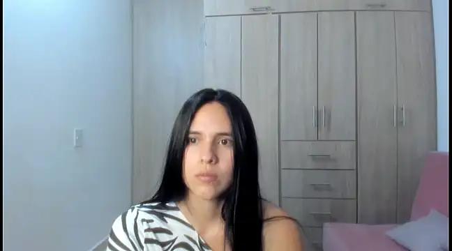 Snapshot of Hana_Zurah chatting on February 2025 12:38:02 AM Hana Zurah online show from February 2025 12:38:02 AM