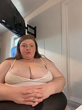 lilmama69900 online show from June 2026 02:12:02 PM