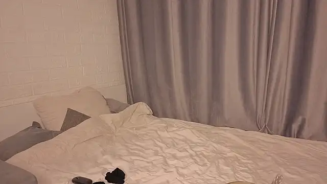 Ashley-Urban online show from March 2026 02:02:01 AM