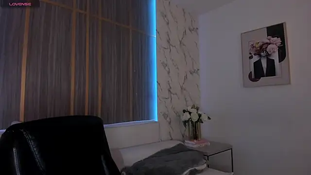 IsabellaAllen online show from June 2026 02:18:02 AM