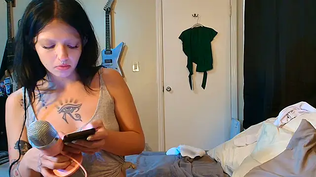 Snapshot of bestorbetter chatting on December 2024 09:57:02 AM bestorbetter online show from December 2024 09:57:02 AM