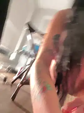 Snapshot of bestorbetter chatting on March 2025 09:40:01 AM bestorbetter online show from March 2025 09:40:01 AM