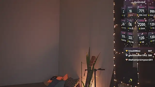 Snapshot of bananya_kitty chatting on February 2025 12:57:02 AM bananya kitty online show from February 2025 12:57:02 AM