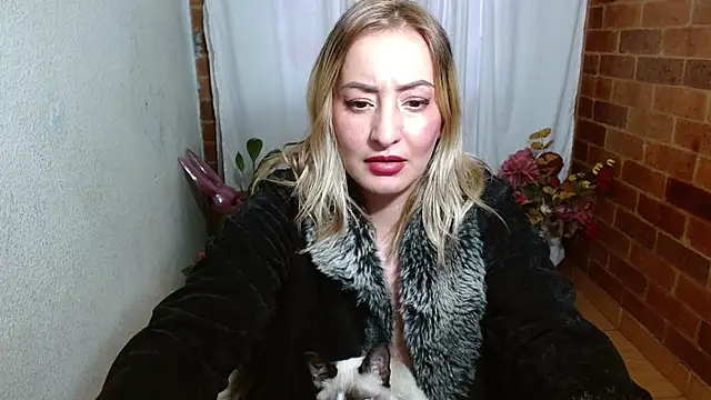 Snapshot of rashellroses22 chatting on January 2025 10:37:02 PM rashellroses22 online show from January 2025 10:37:02 PM