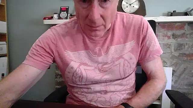 jiggy77777 online show from December 2024 04:10:02 AM