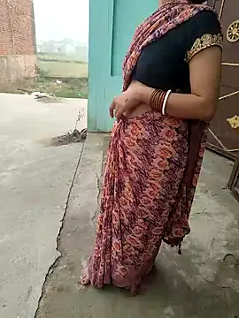 COUPLLE VILLAGE online show from March 2026 03:21:01 AM