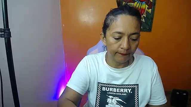 daleska ayala 1 online show from February 2025 04:44:01 PM