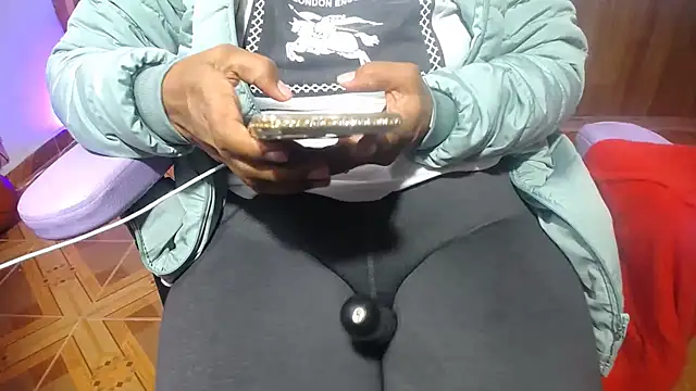 daleska ayala 1 online show from February 2025 07:14:01 PM