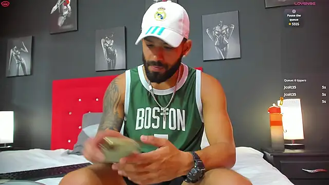 Thiagogomez online show from March 2025 03:26:01 PM