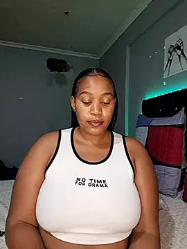 Toya P online show from September 2025 06:23:02 PM