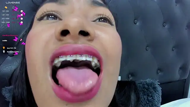 ariana19x online show from February 2025 03:47:01 PM