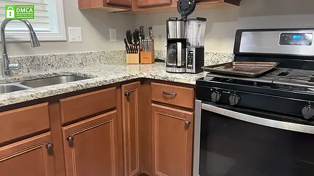 Cosmic Rose online show from September 2025 02:00:01 PM