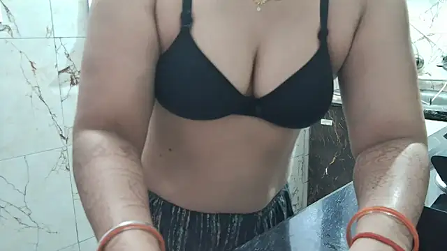 bhabhisexxy 880 online show from February 2026 03:18:01 AM